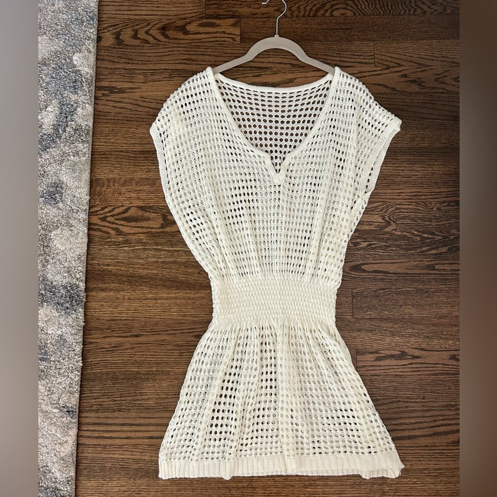 Women’s white Crochet Coverup